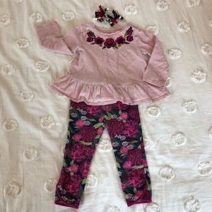 Gymboree Top/Leggings/Clips Set